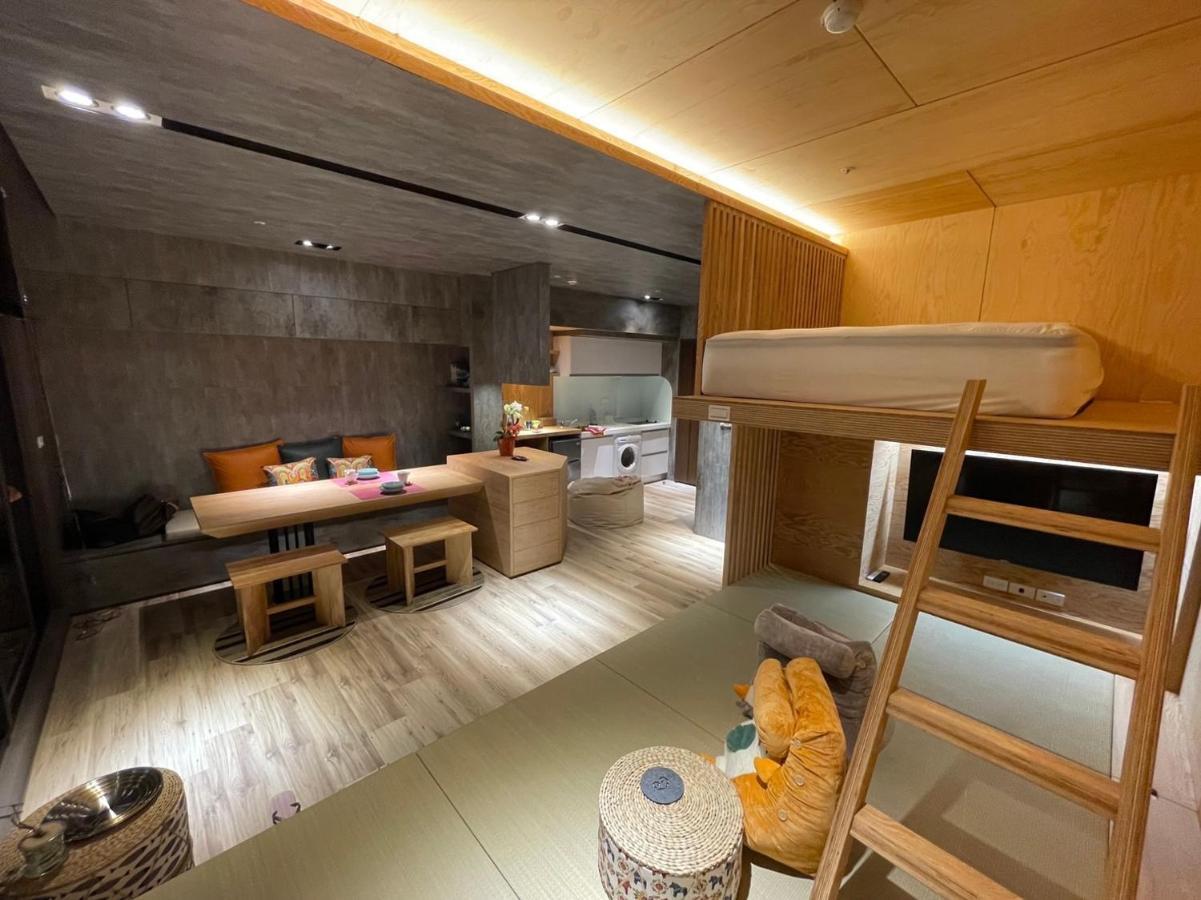 Toucheng Happyhouse頭城黑皮家 附早餐 Apartamento Exterior foto