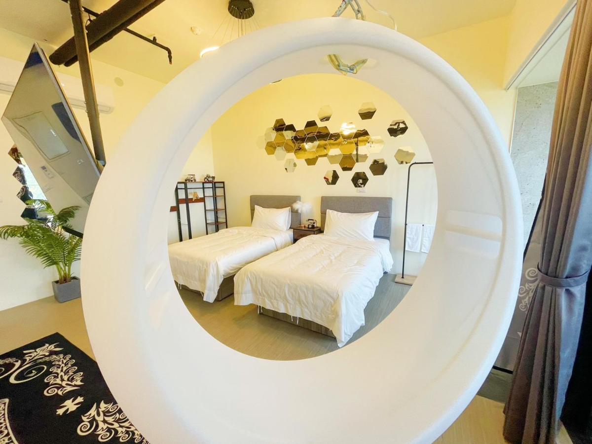 Toucheng Happyhouse頭城黑皮家 附早餐 Apartamento Exterior foto