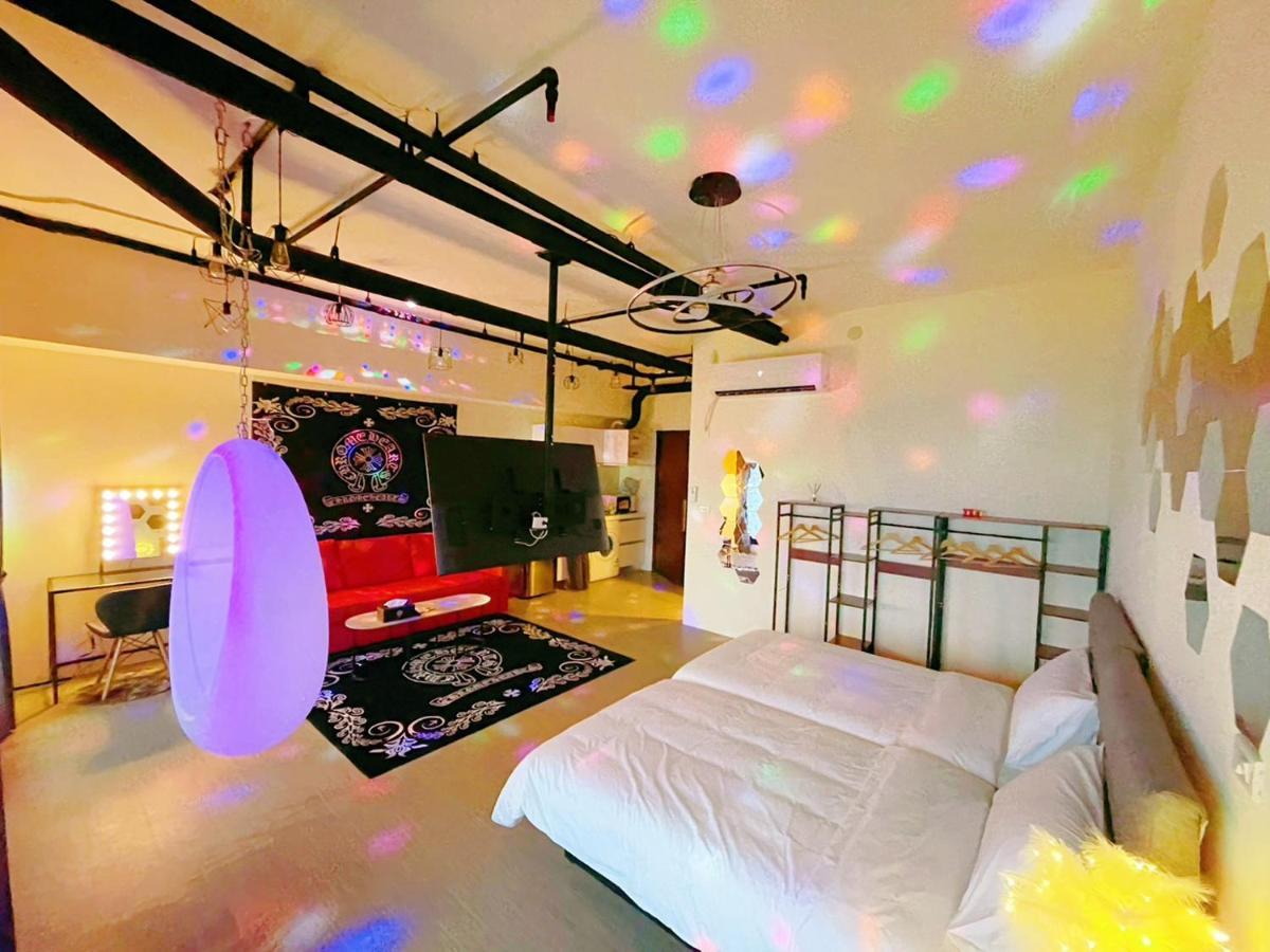 Toucheng Happyhouse頭城黑皮家 附早餐 Apartamento Exterior foto