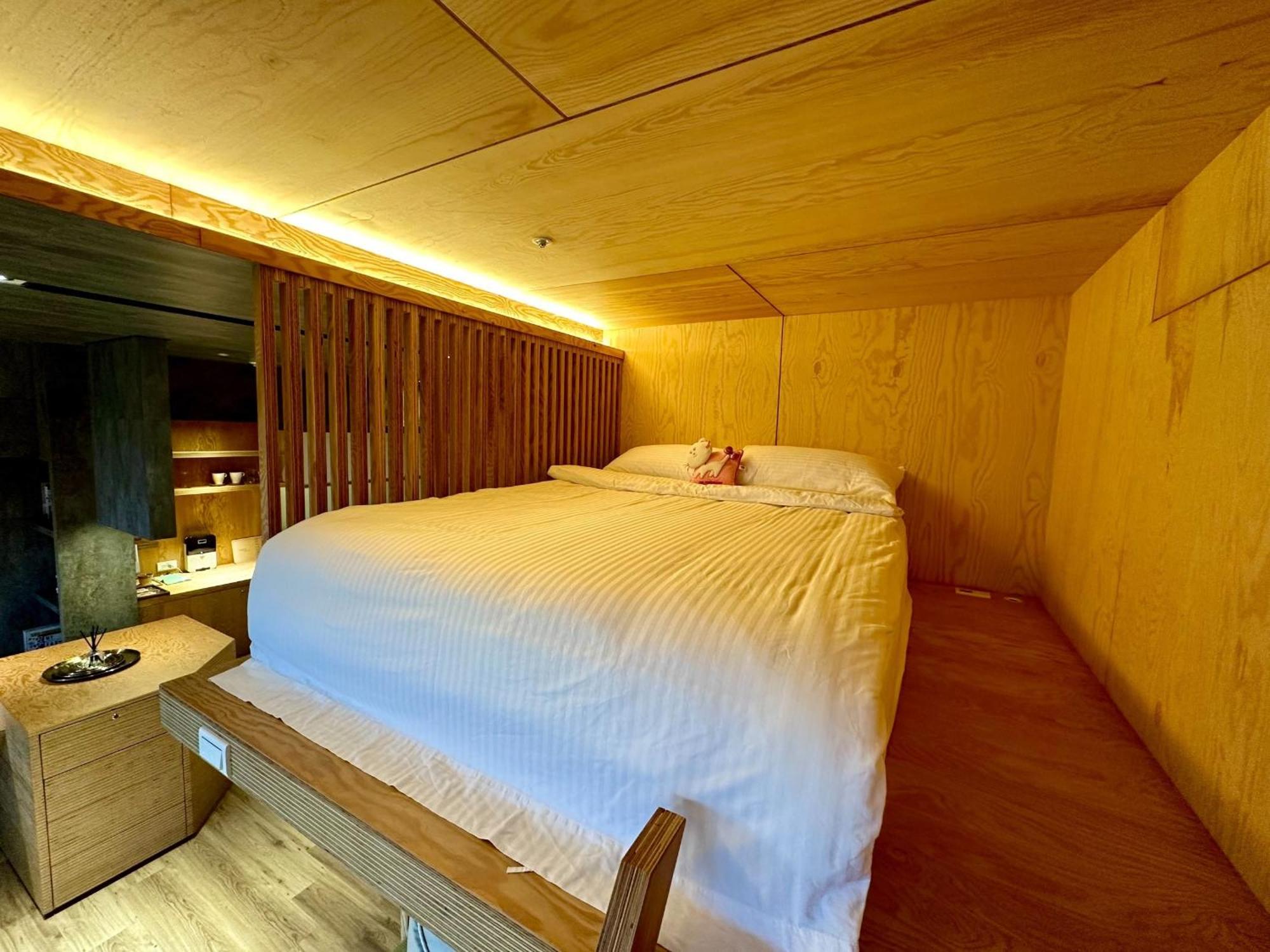 Toucheng Happyhouse頭城黑皮家 附早餐 Apartamento Exterior foto