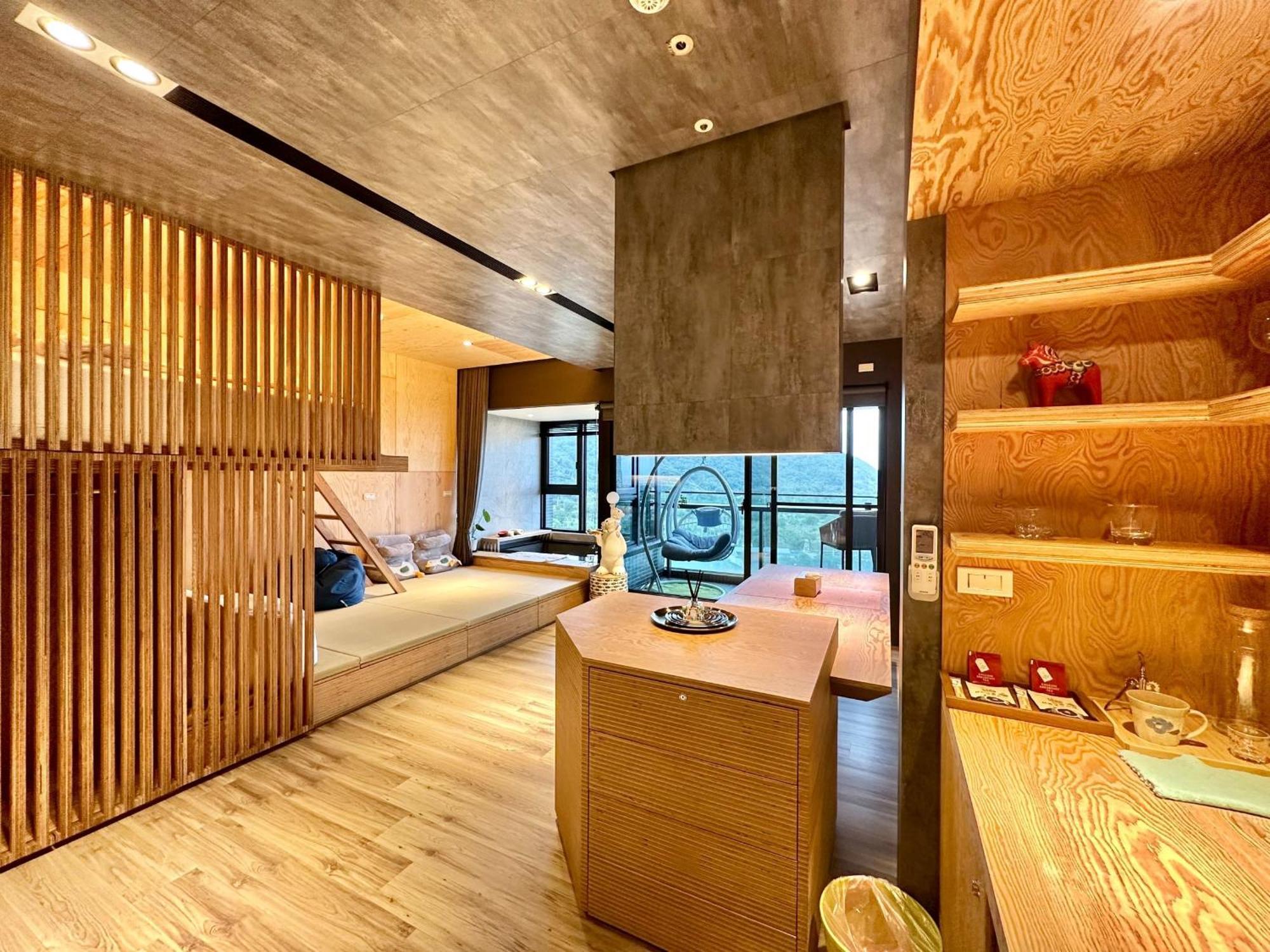 Toucheng Happyhouse頭城黑皮家 附早餐 Apartamento Exterior foto